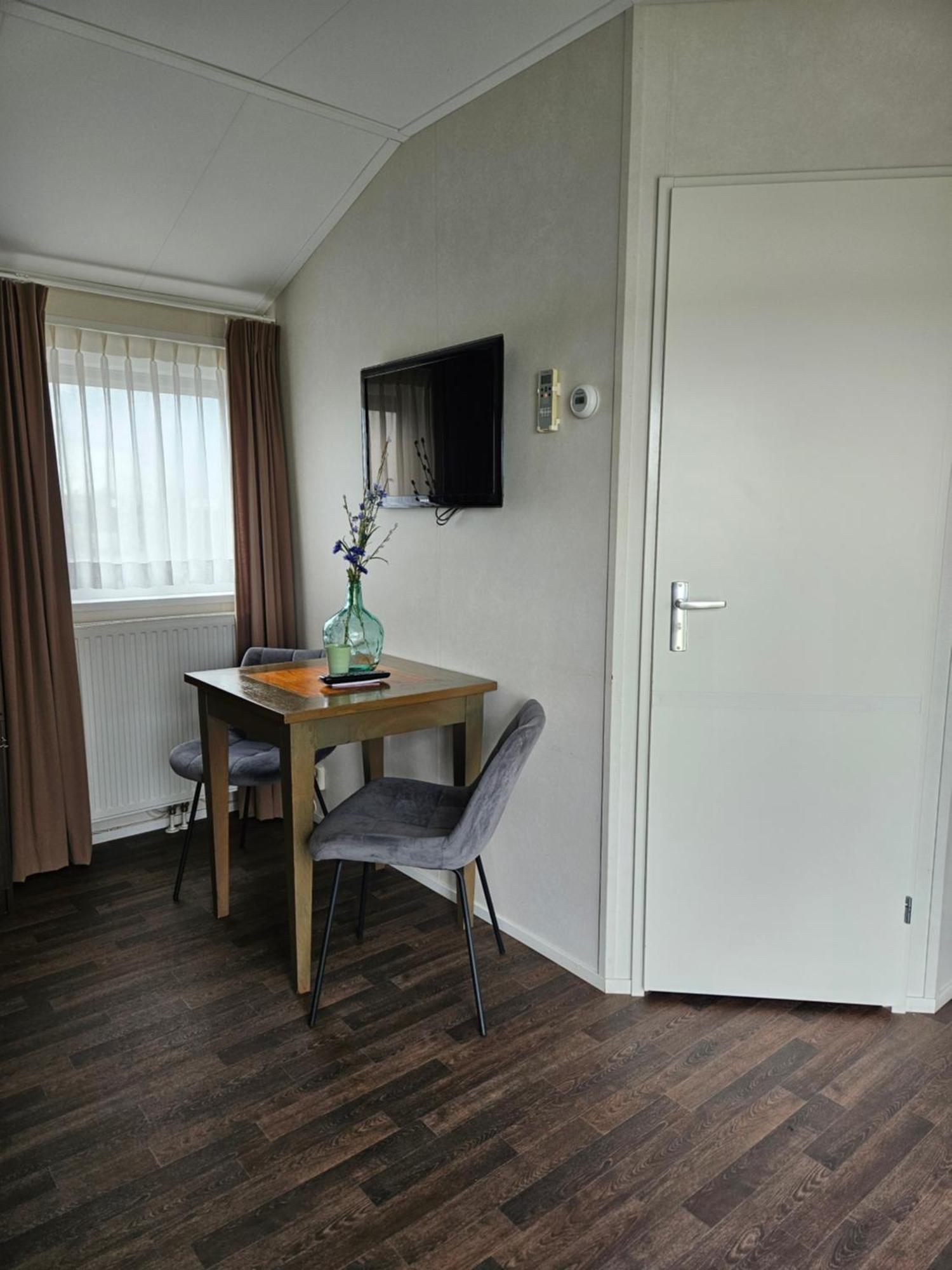 Veerhuys Tante Jet Otel Blitterswijck Dış mekan fotoğraf